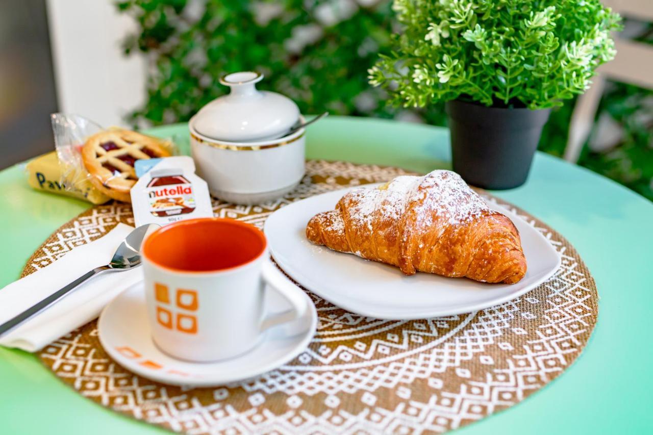 Antonella Home B&B Бари Экстерьер фото