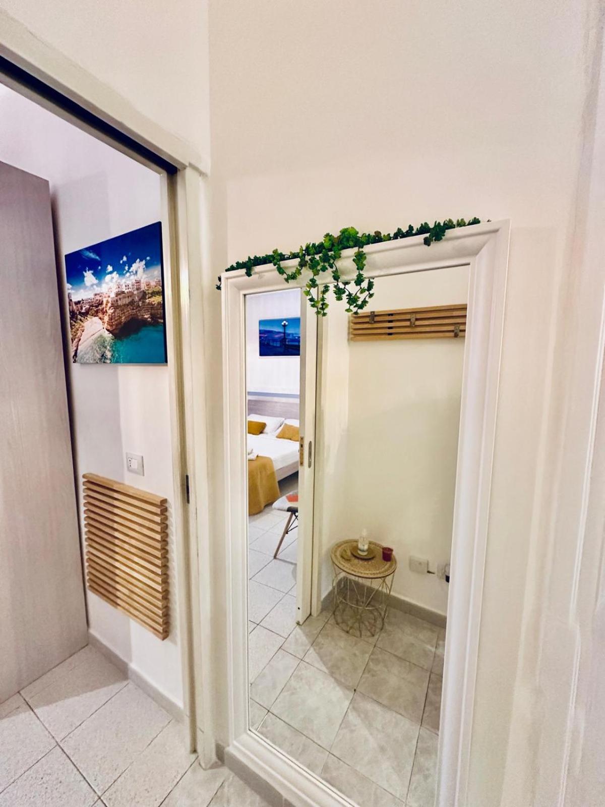 Antonella Home B&B Бари Экстерьер фото