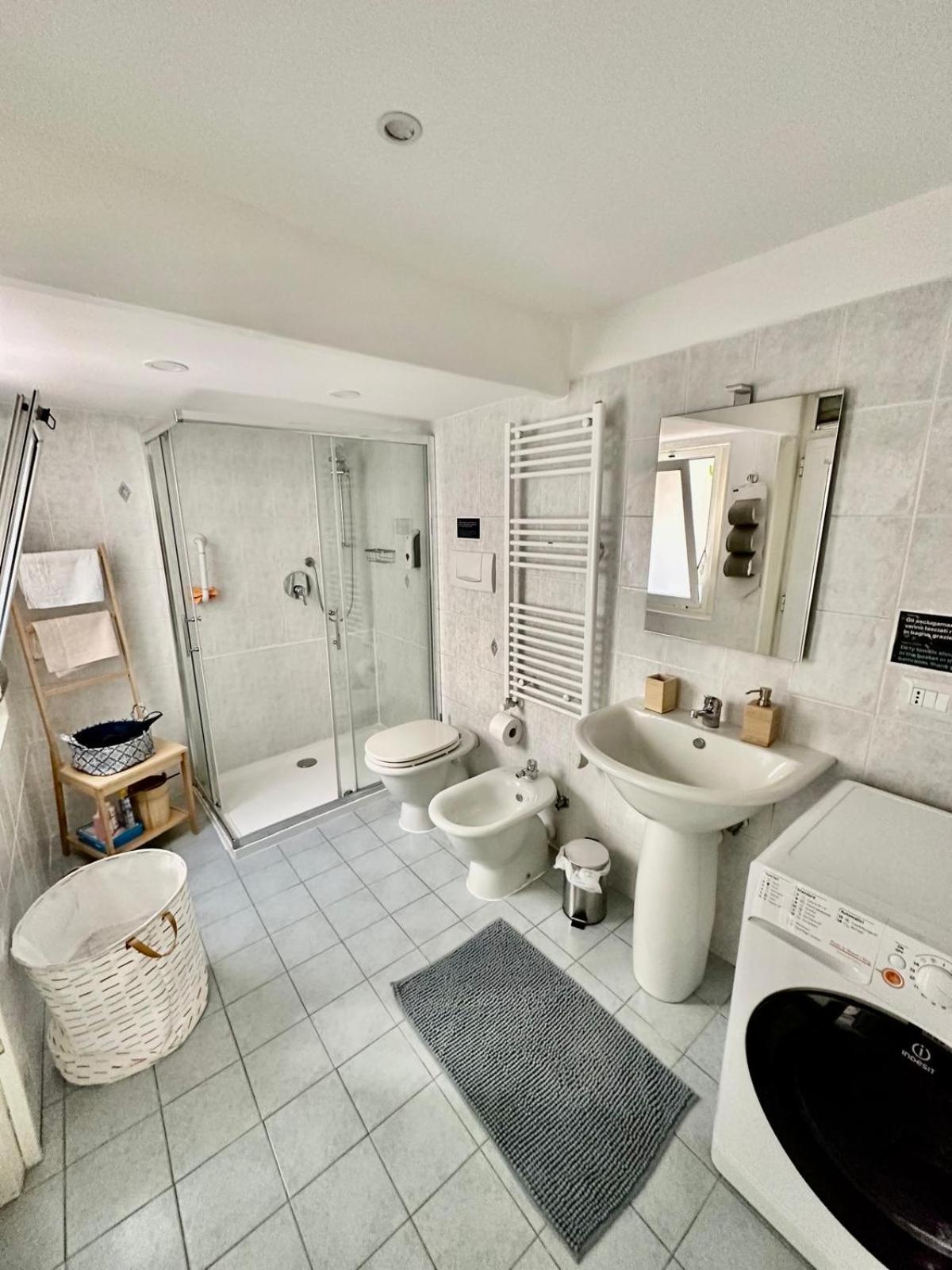 Antonella Home B&B Бари Экстерьер фото