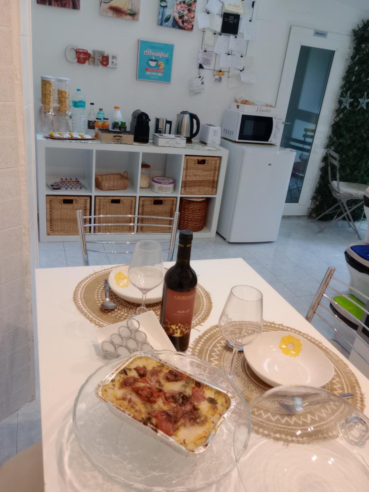 Antonella Home B&B Бари Экстерьер фото